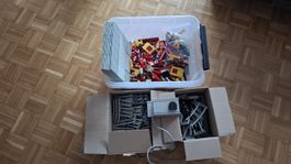 Lego Konvolut mit Strassenplatten, 12v Eisenbahn u.s.w
