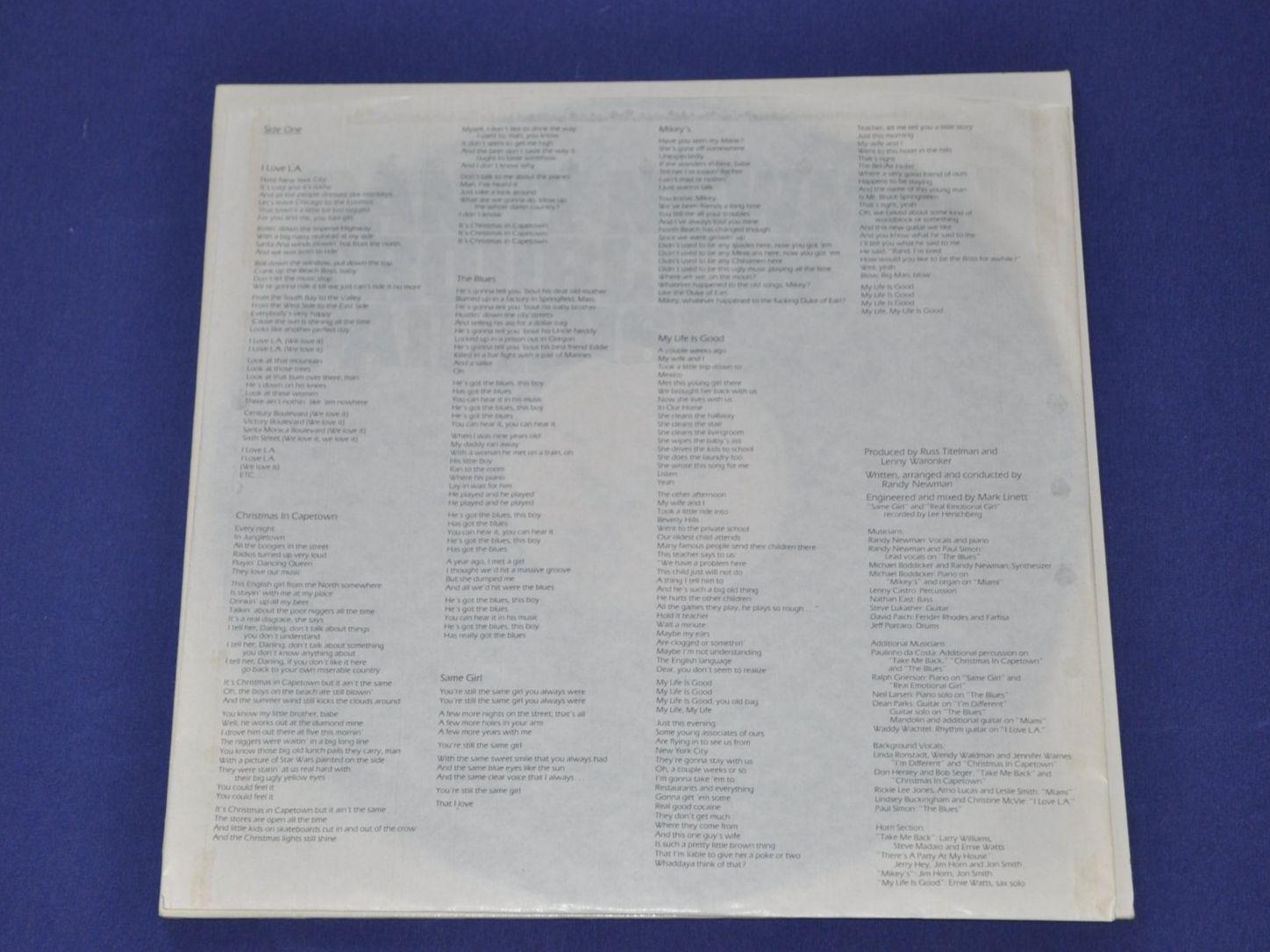 Dischi in vinile: LP Randy Newman - Trouble In Paradise – Usato da Boll venduto da Theodora15 2