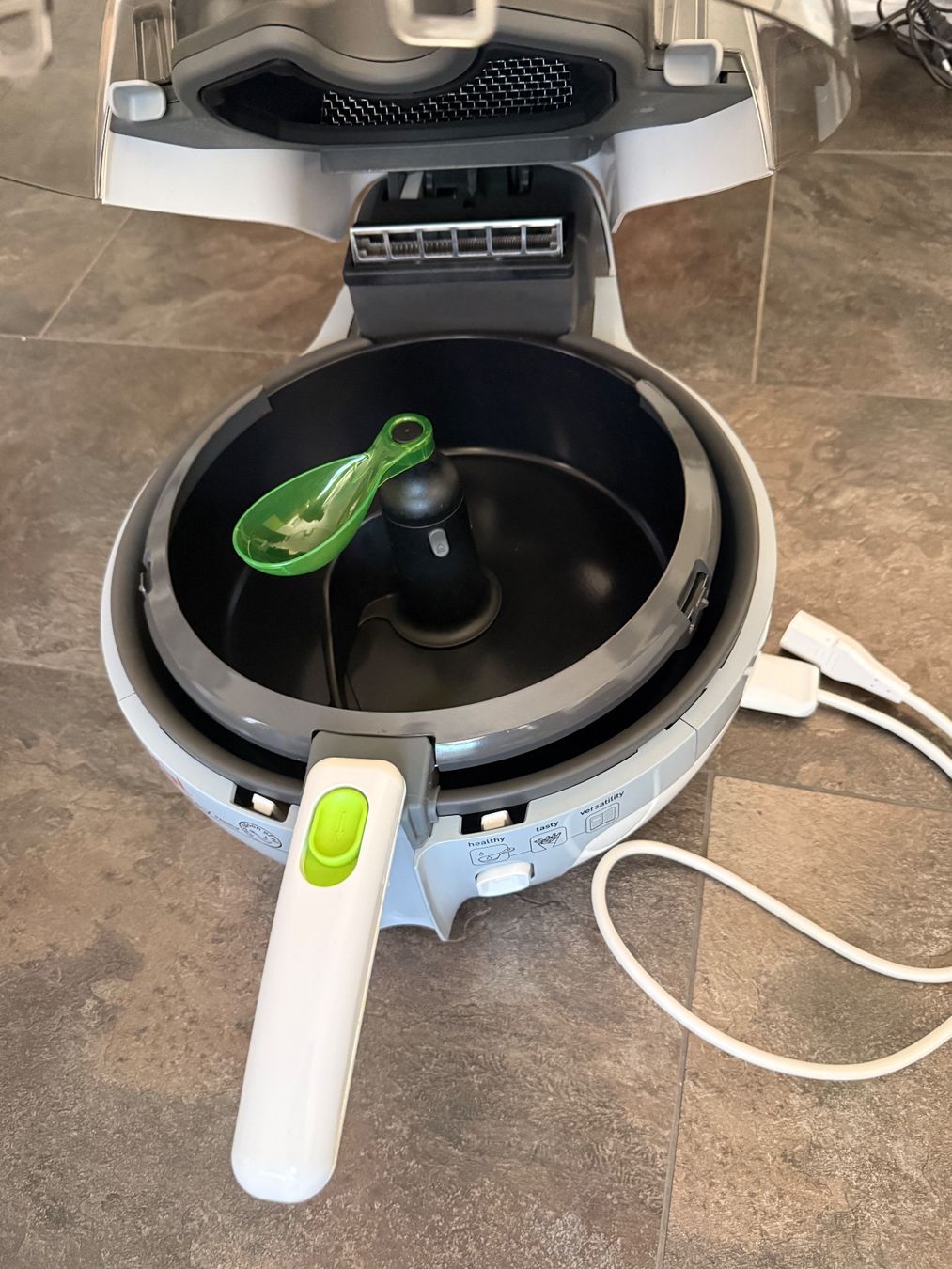 Tefal Elettrodomestici da cucina: Tefal actyfry Family – Usato da Derendingen venduto da Micamus 3