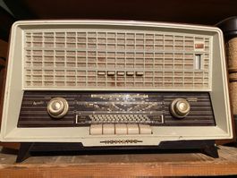 Alter Mediator Röhrenradio zu verkaufen