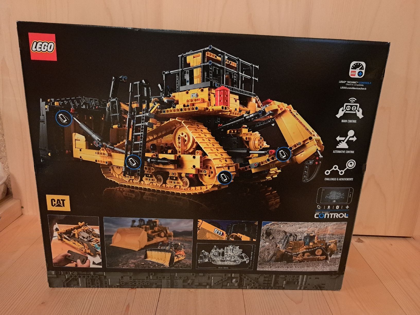 Lego Kit di costruzioni: Lego Technic D11 Bulldozer 42131 – Nuovo e nell'imballaggio originale da Lenk im Simmental venduto da Kadett8 1