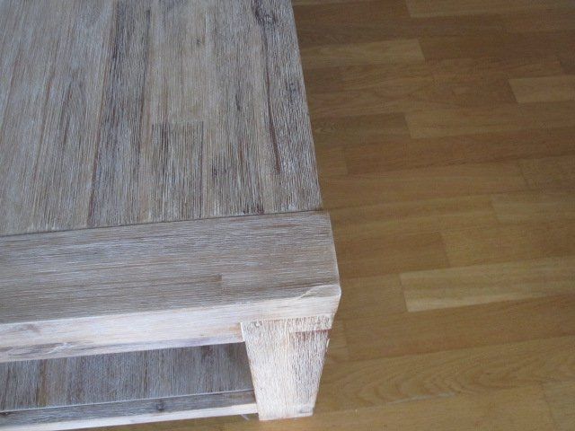 Tables: Wohnzimmertisch von Wolf Möbel – D'occasion à Ehrendingen par spanky11 5