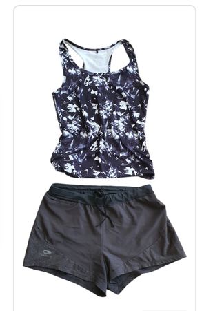 Fitness Set : Tshirt + shorts / leggins gr.S