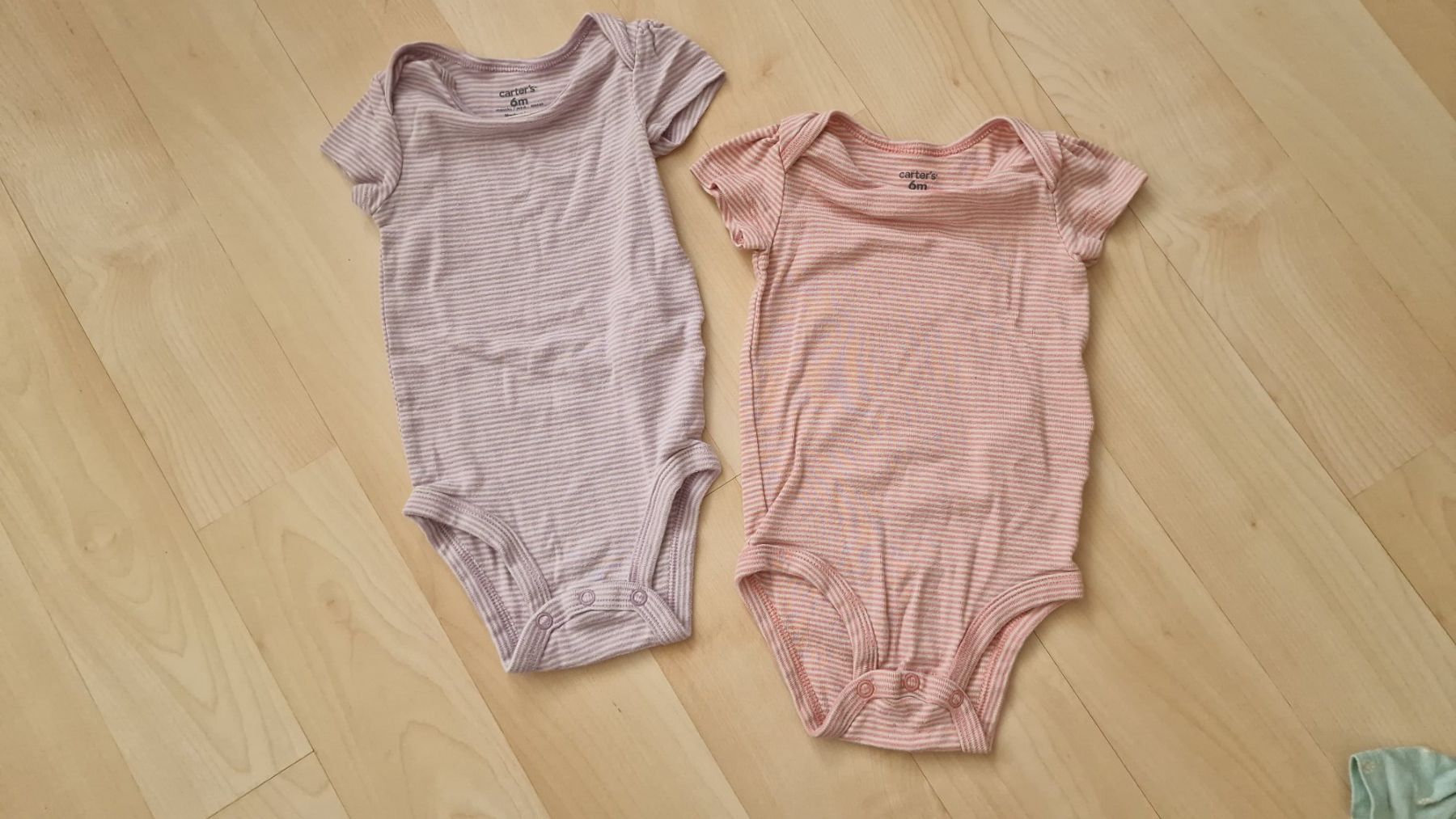 Carter's Biancheria intima: 2 Kurzarmbody gr 6m, Carter's – Usato da Winterthur venduto da Mmondeo