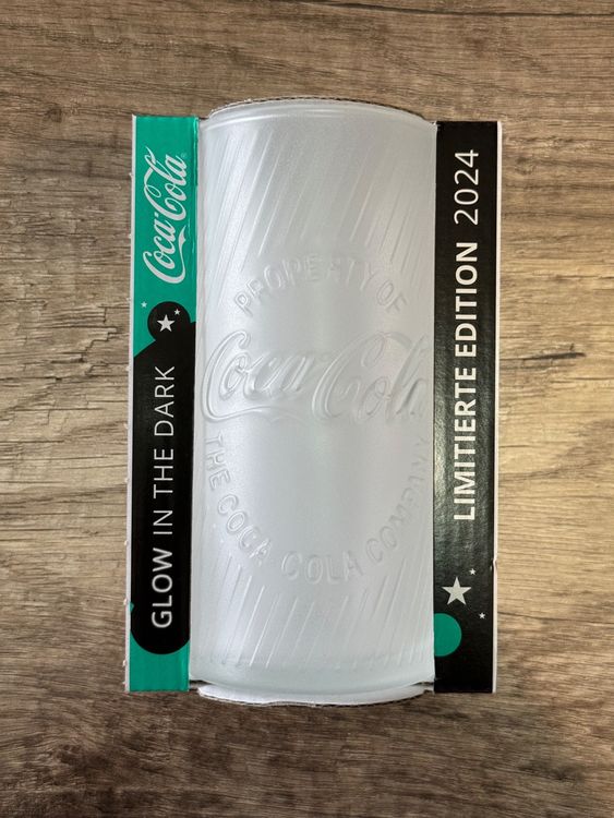 McDonalds Cocacola Glas 2024 DE Glow in the Dark Kaufen auf Ricardo