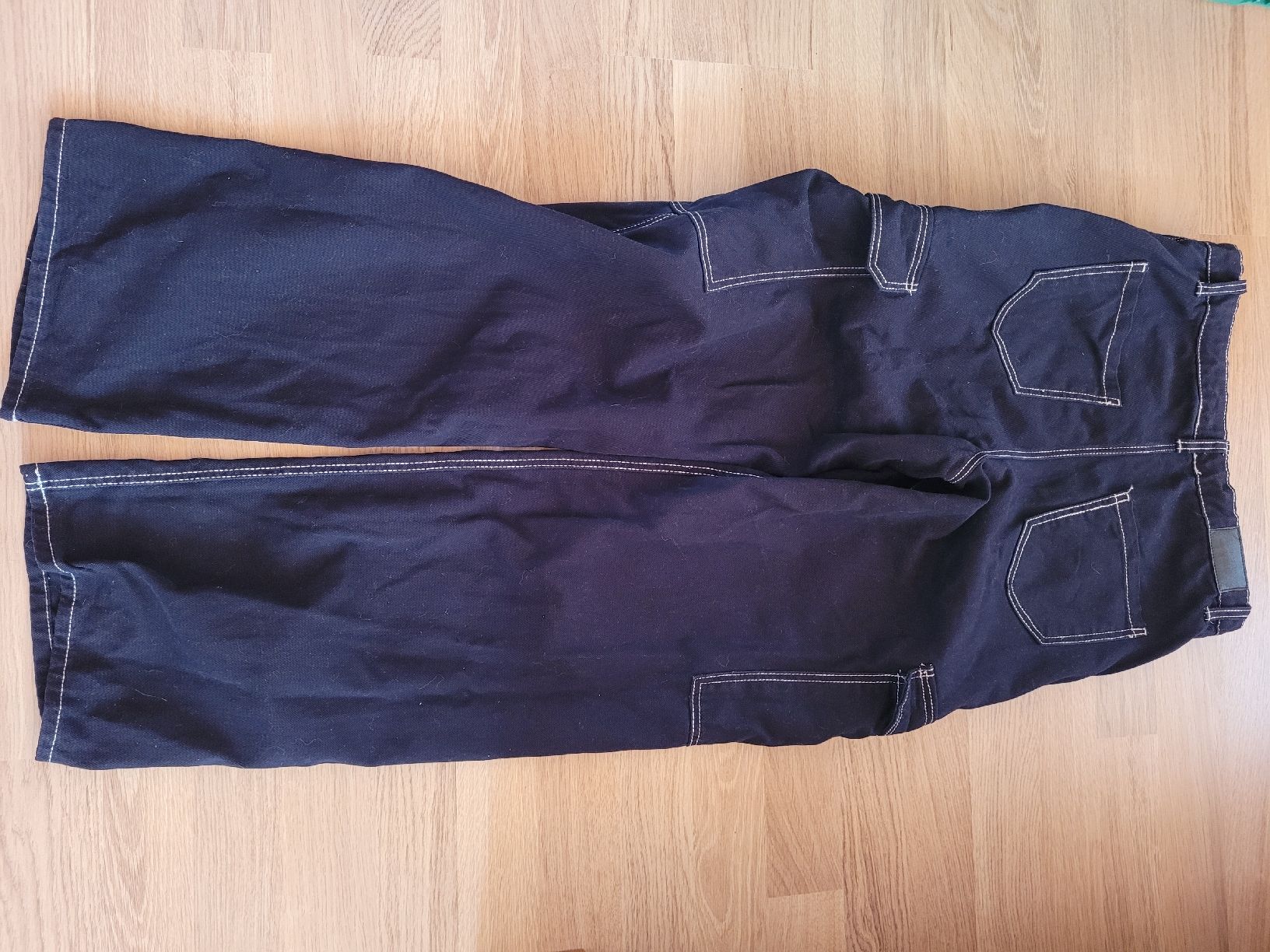 Pantaloni: Baggy Jean schwarz Gr.170 – Usato da Steffisburg venduto da Gismo49 1