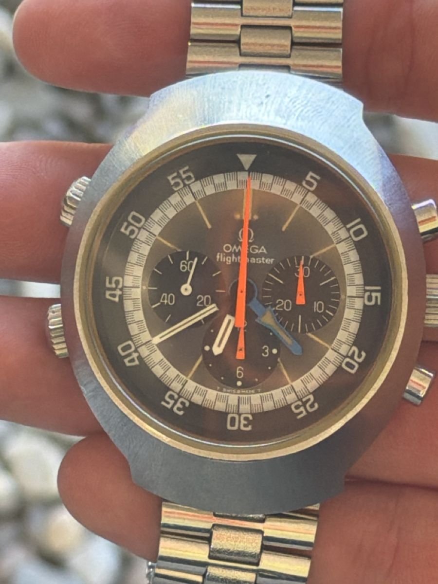 Omega Uhren: Omega Flightmaster Chronograph  – Gebraucht aus Schlieren von Luxury.Time 1