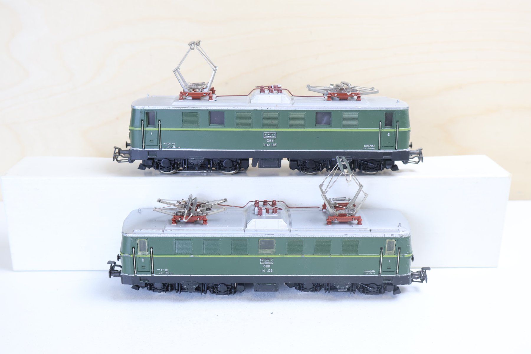 Märklin Modellini di ferrovie: Märklin 2 x ÖBB E-Lok 3036 - H0 – Usato da Winterthur venduto da Monstera 1