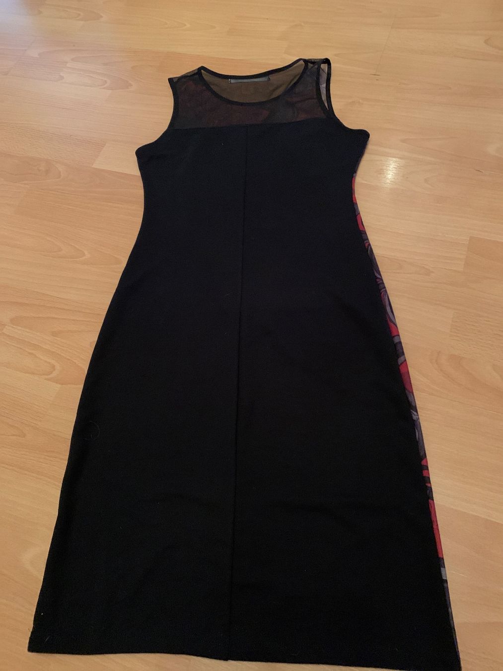 Desigual Kleider: Jolie robe Desigual M ou 38 – Gebraucht aus MEYRIN von Gwendo10 1