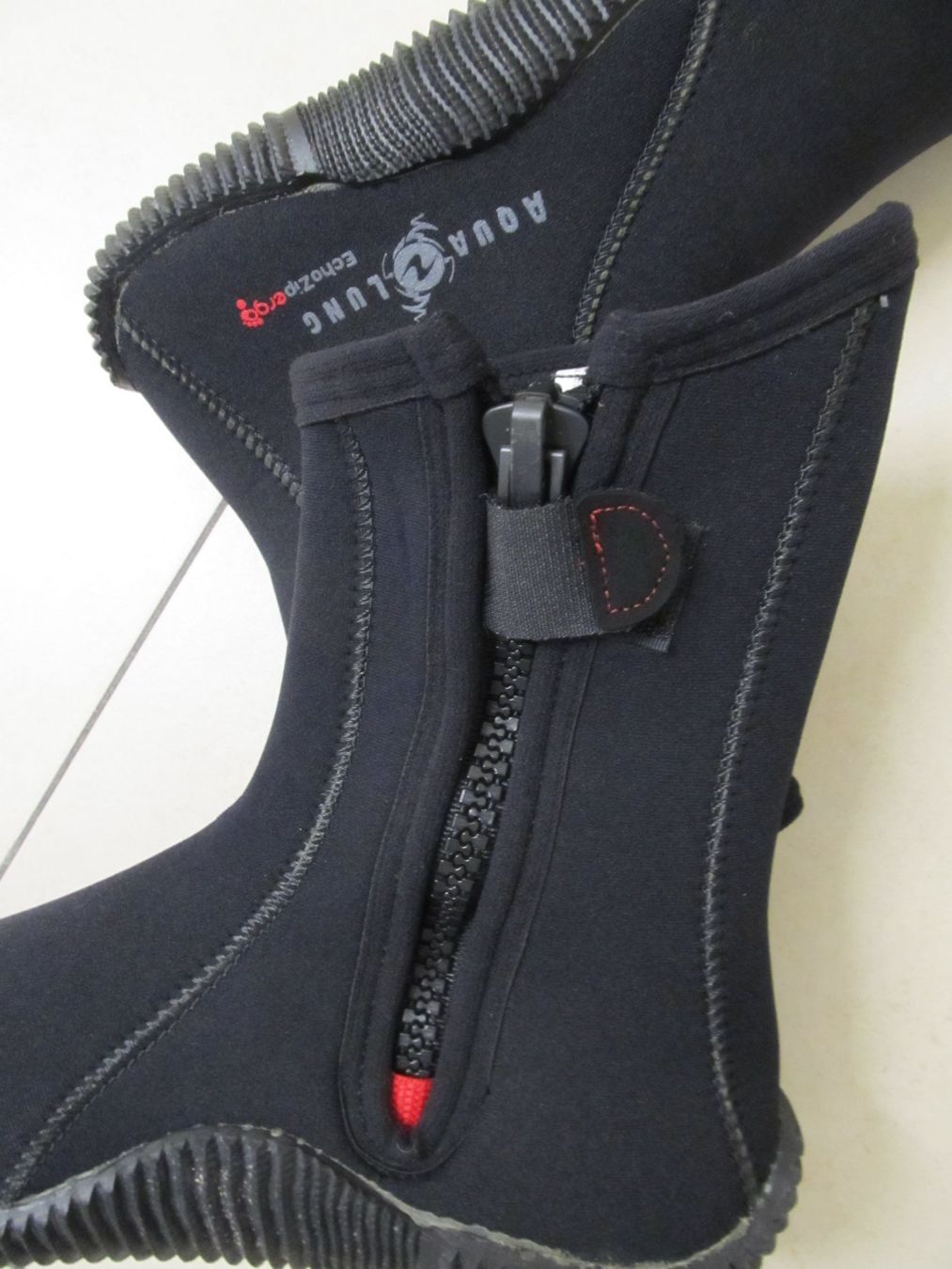 Scarpe da uomo: Aqualung Tauchschuhe Gr. 46 eher Gr. 44, 6.5mm – Usato da Ebikon venduto da Dubi1 3