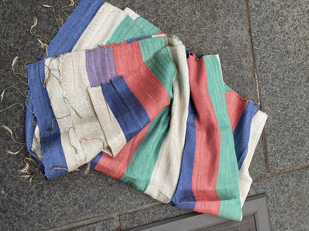 Foulard & Sciarpe: Seidenschal - EINZELSTÜCK/Handarbeit – Nuovo (secondo la descrizione) da Oberwil BL venduto da magaz-1 4