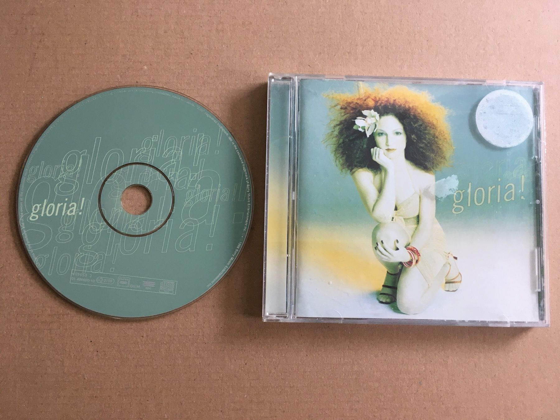 CD: Gloria Estefan - Gloria! -CD- – Usato da St.Gallen venduto da MedienJoe