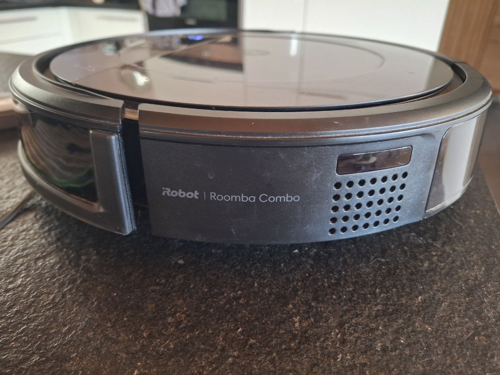 Aspirateurs & Accessoires: Roomba combo aspirateur laveur – Défectueux à Les Evouettes par jsp11 3