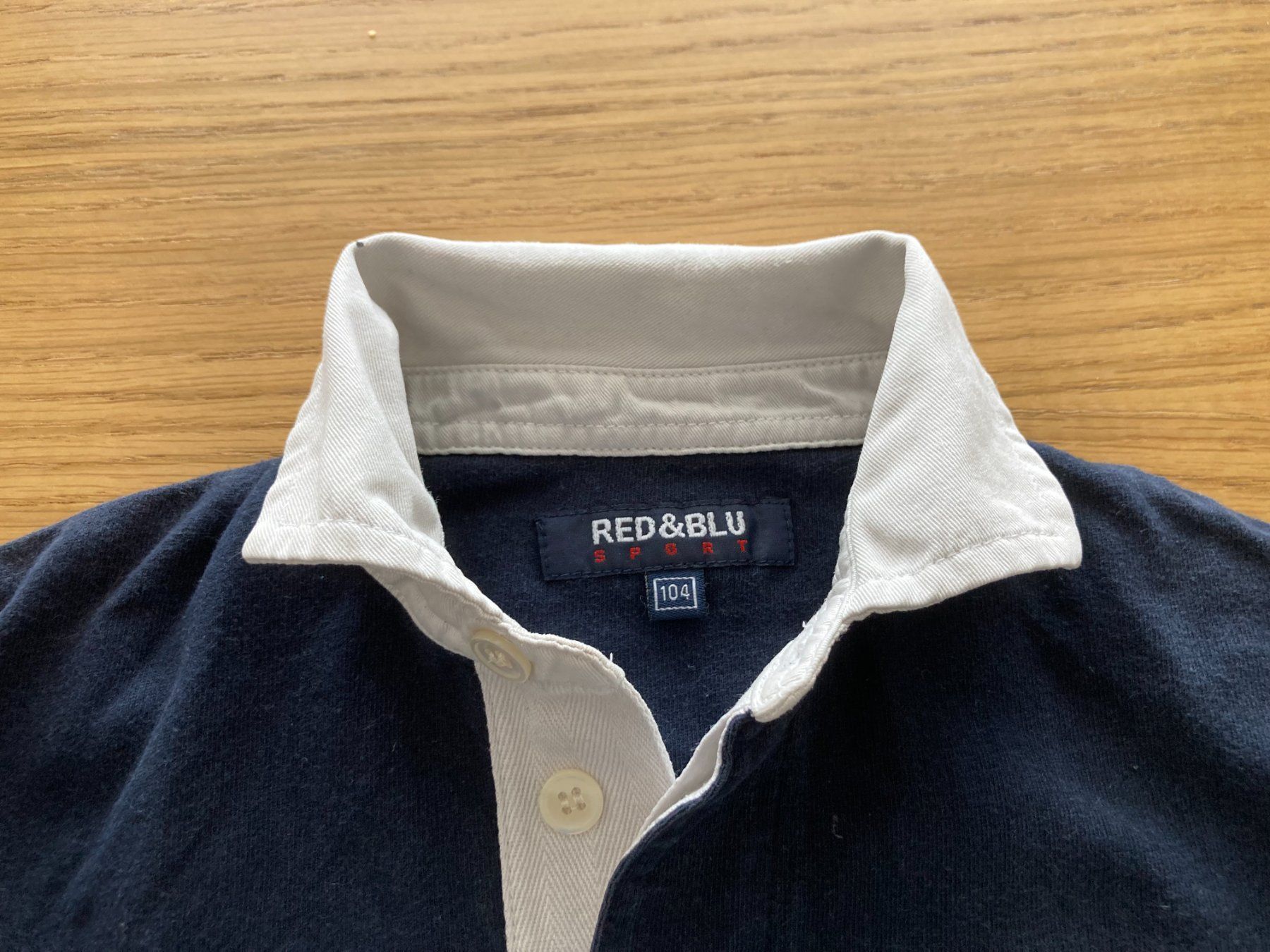 Camicie, T-shirt & Polo: Poloshirt von Red & Blu – Usato da Muttenz venduto da Juvenile33 2