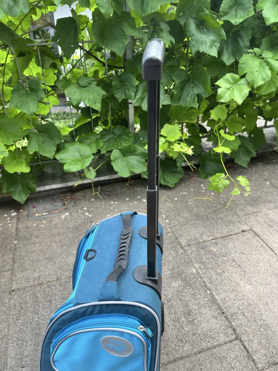 Koffer & Taschen: Rollkoffer / Trolley Jakoo BLAU – Gebraucht aus Wil ZH von Wonderwoman76 5