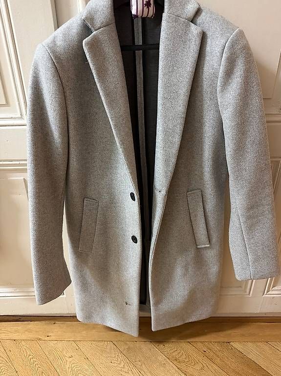 Giacche: Veste Zara grise  – Nuovo e nell'imballaggio originale da Genève venduto da mel_59gj 2