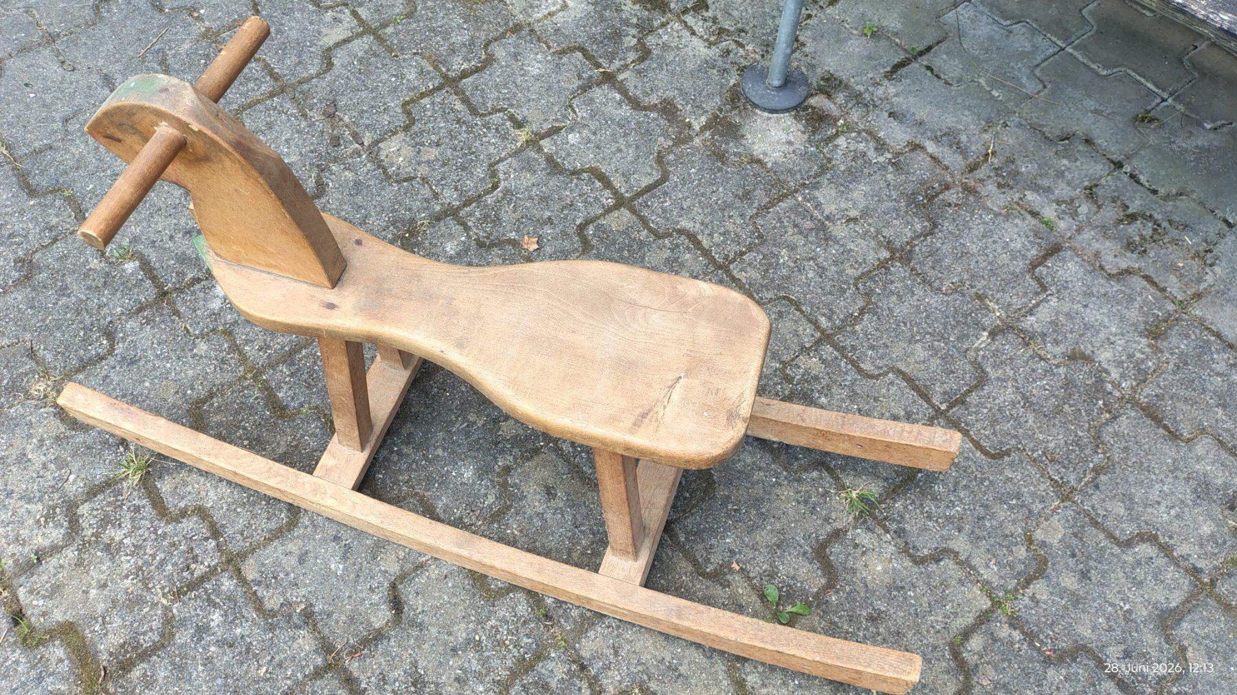 Sonstige Gartenschaukeln: Antikes Schaukelpferd – Gebraucht aus Bern von Auktionaer 2