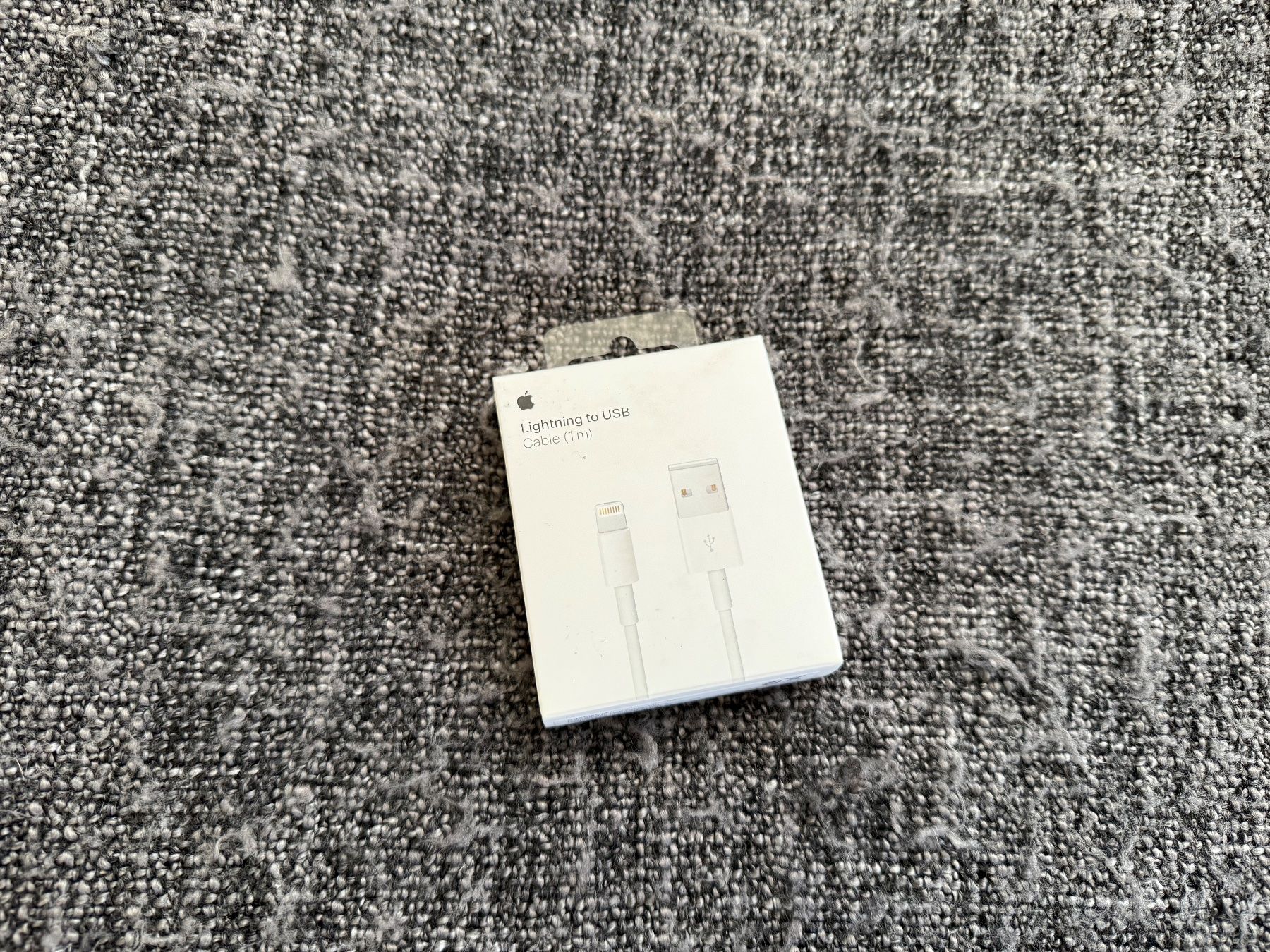 Apple Cavi: originales Apple Lightning to USB Kabel 1m Cable – Nuovo e nell'imballaggio originale da Lützelflüh-Goldb venduto da Guemseli