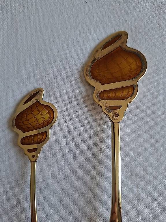 Cucchiai: Robbe & Berking Jahreslöffel 1983 – Usato da Wabern venduto da amo_pp26 2
