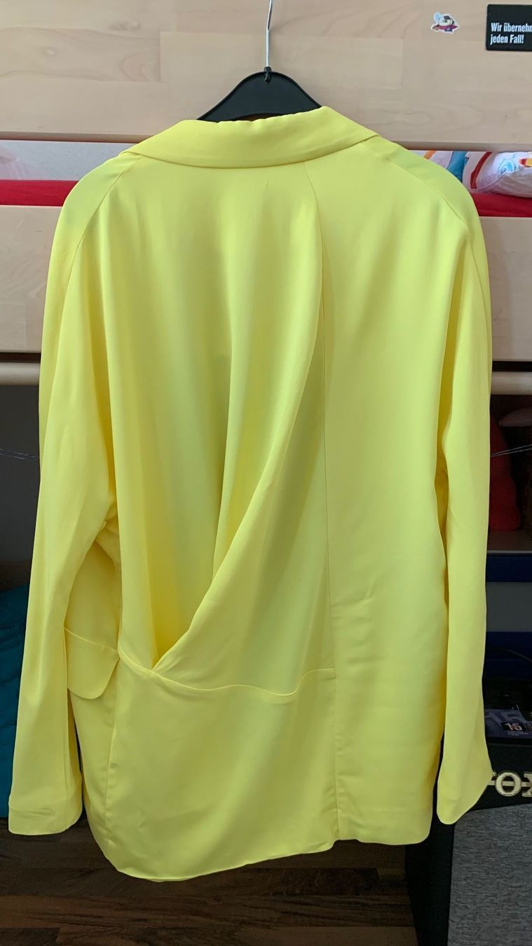 Giacche: NEU modischer Blazer Gr 36 gelb – Nuovo (secondo la descrizione) da Biel-Benken BL venduto da BelginE 3