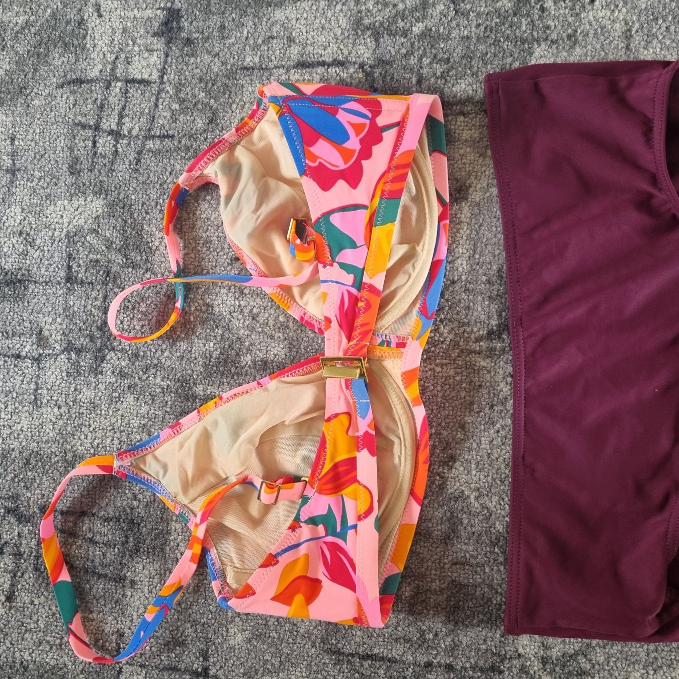Costumi da bagno & Bikini: BADEANZUG GR M – Usato da Buchs AG venduto da Kitten33 1