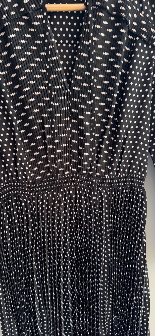 Maje Kleider: Robe Maje  T34 – Gebraucht aus Conches von chn_hgl6 2
