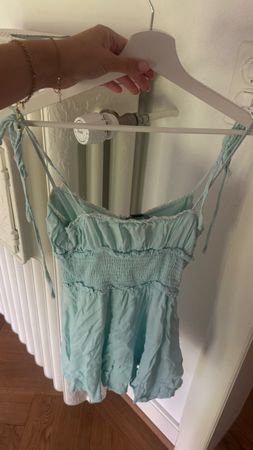 Tiffany blue, Forever 21 Jumpsuit hellblau Grösse S 👗