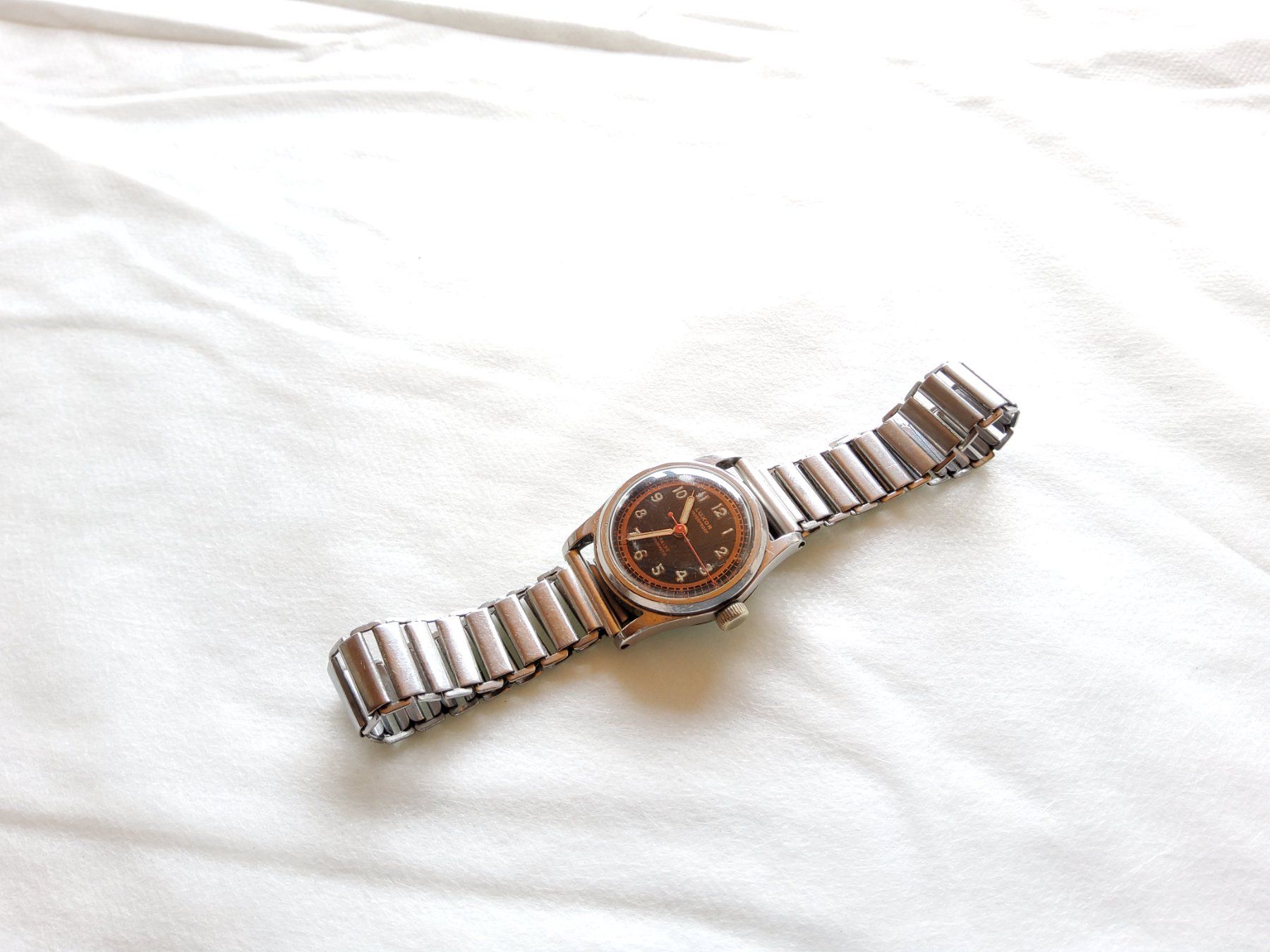 Luxor Orologi: Petite montre vintage Luxor  – Usato da Malleray venduto da Broc-Mo 1