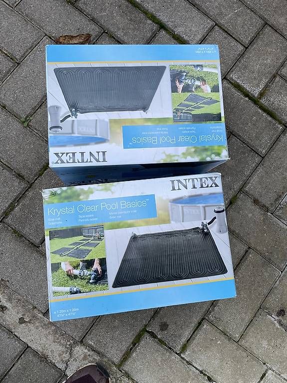 Intex Piscine: 2x Intex Pool Solarheizmatte (Krystal Clear Pool Basics) – Usato da Freienwil venduto da Edav01 1