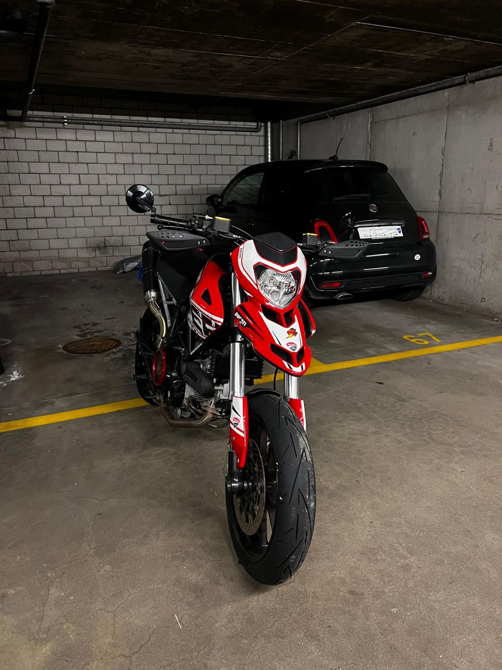 Ducati Strasse: Ducati Hypermotard 796 – Gebraucht aus Wettingen von ven_ld76 3