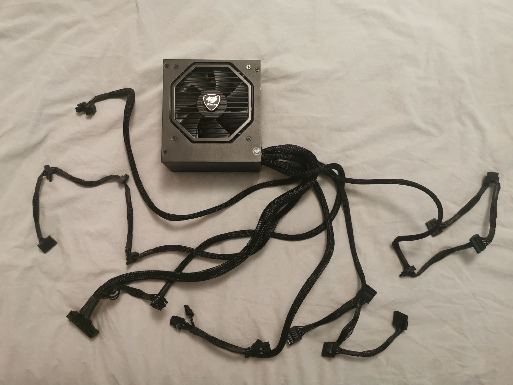Componenti elettronici: Alimentation Cougar GX-S 750W. – Usato da seigneux venduto da Boyo12 3