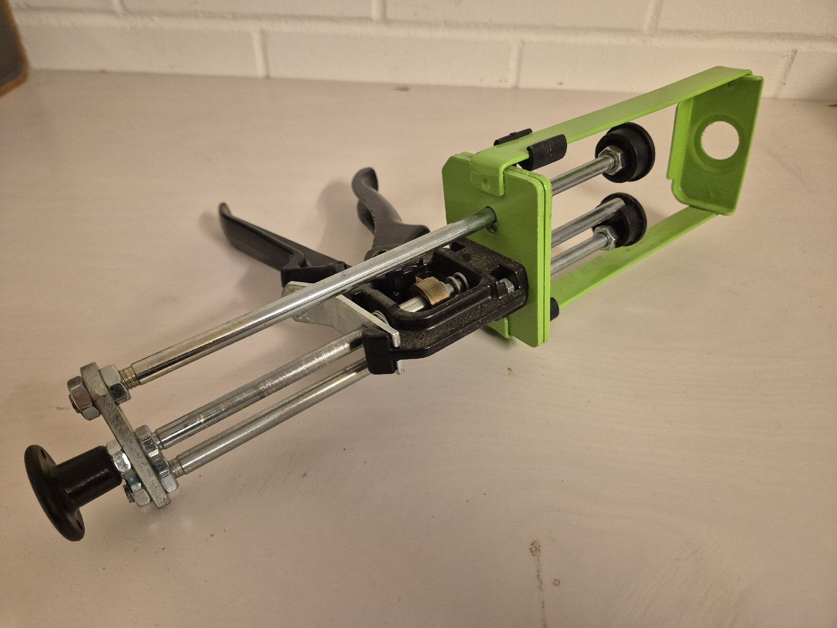 Toutes les machines: 2Komponenten Kartuschenpresse – Neuf (Voir description) à Busswil BE par Thomthom1 3