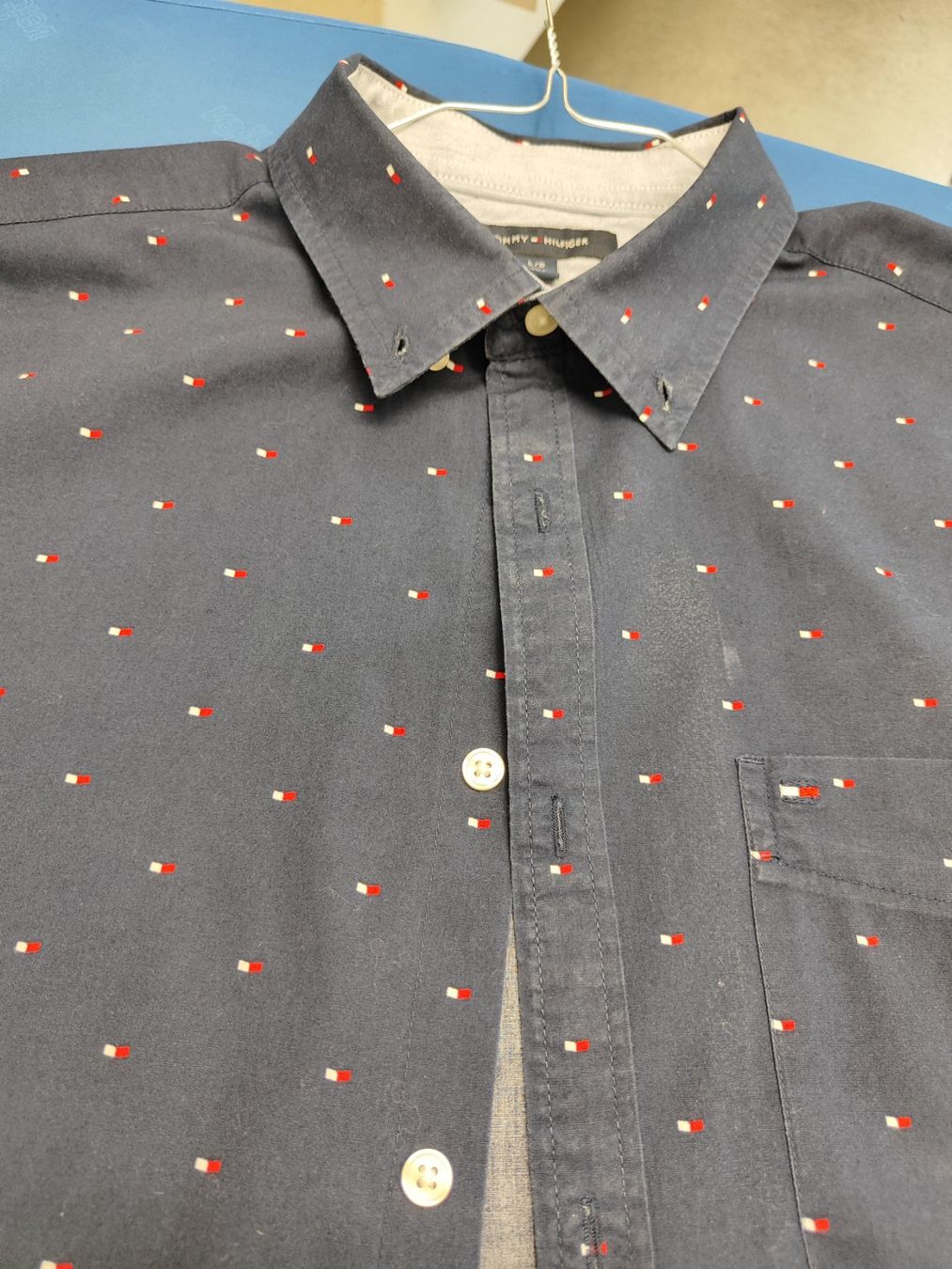 Tommy Hilfiger Camicie: Hilfiger Kurzarmhemd Gr L – Nuovo (secondo la descrizione) da Langnau am Albis venduto da Judithsebi 2