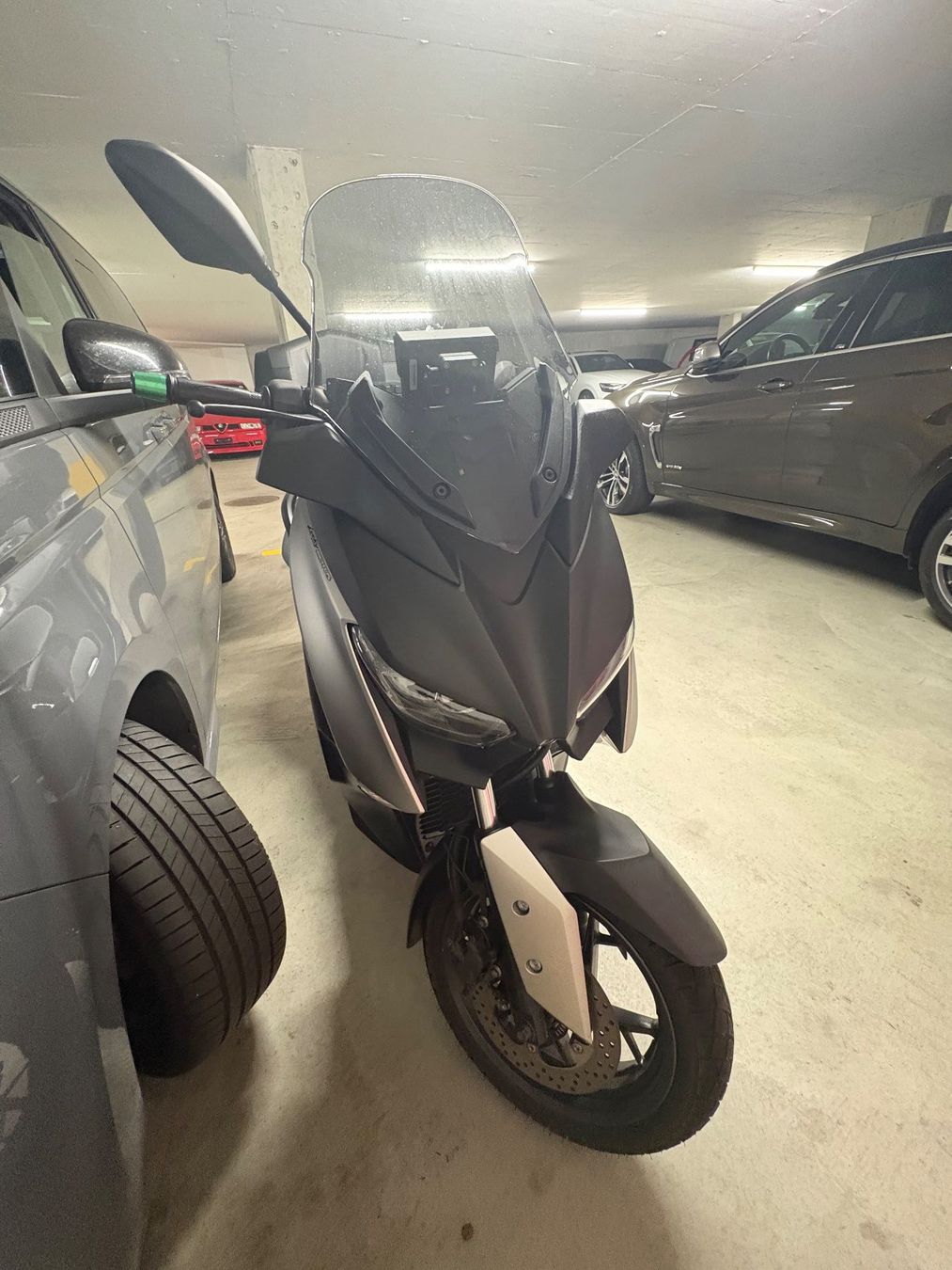 Yamaha Scooters: x max 300 – D'occasion à Gretzenbach par RSahumada 1