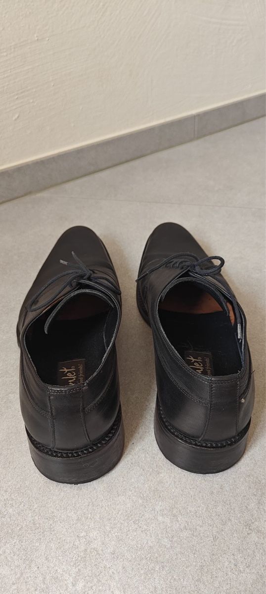 Herrenschuhe: Herren Schnürschuhe Leder schwarz 43 – Gebraucht aus Rickenbach ZH von Vanijo 2