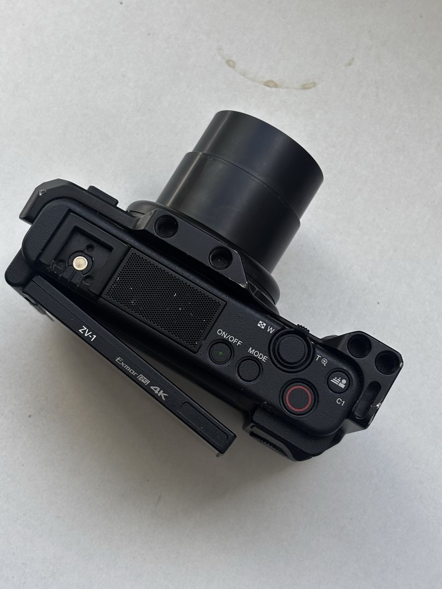 Sony Fotocamera: Kit Sony ZV-1 avec accessoires – Usato da Lausanne venduto da ali_eddine 2