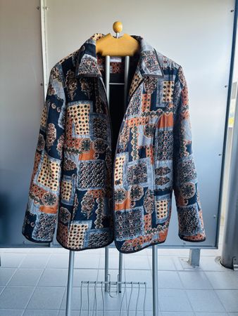 Peter Hahn Übergangsjacke 100 % Seide, Gr. 42 (DE)