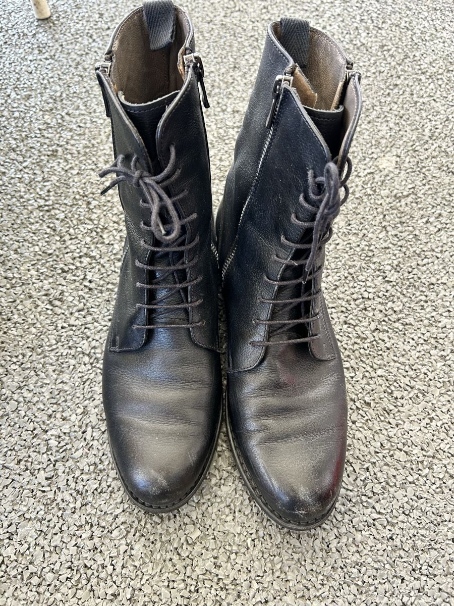 Paraboot Scarpe da donna: Bottines Paraboot cuir noir lacées fermeture éclair – Usato da Lully VD venduto da Garance040 5