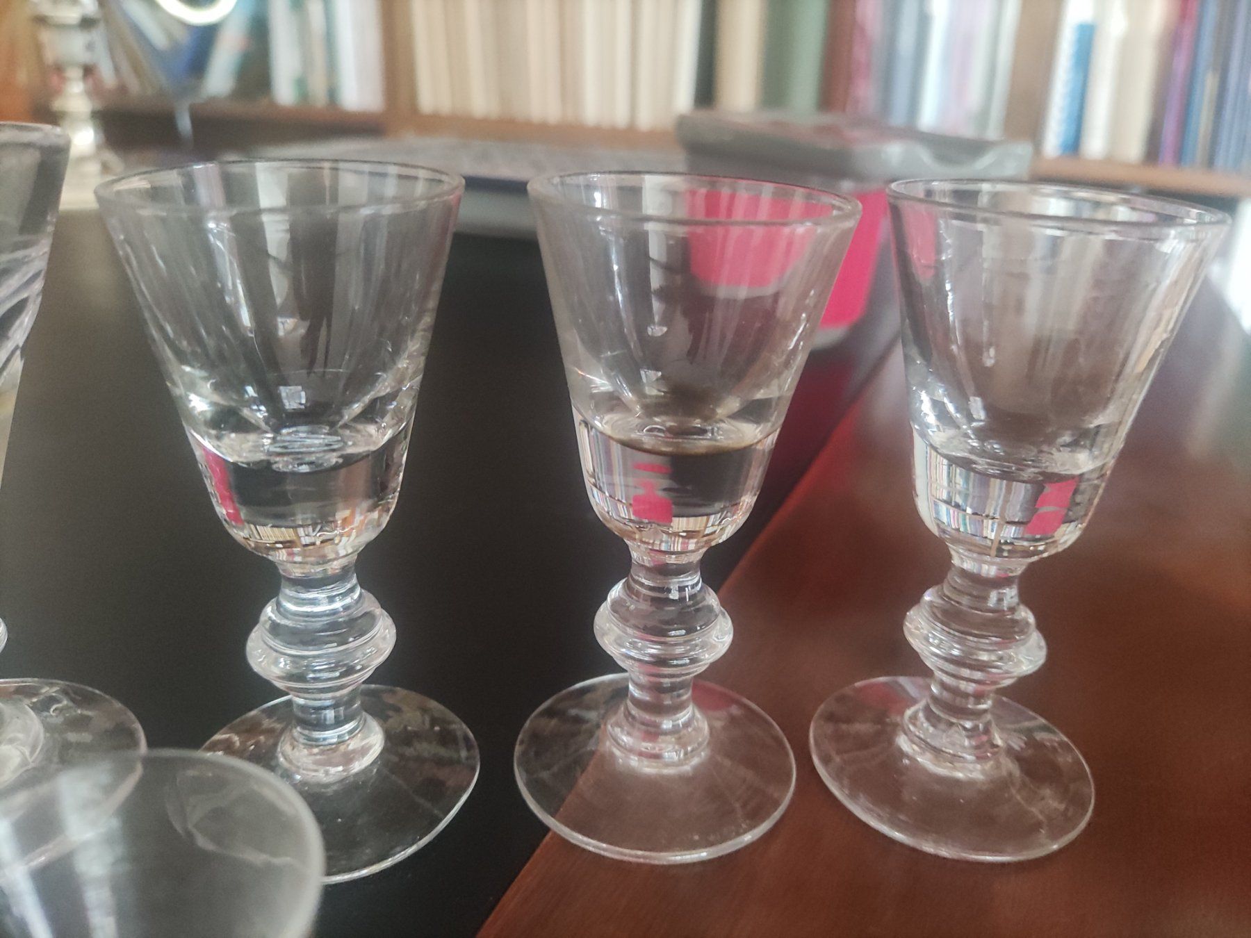 Gläser: Lot Antikes Glas - diverse Grössen – Gebraucht aus Solothurn von Csw1 2