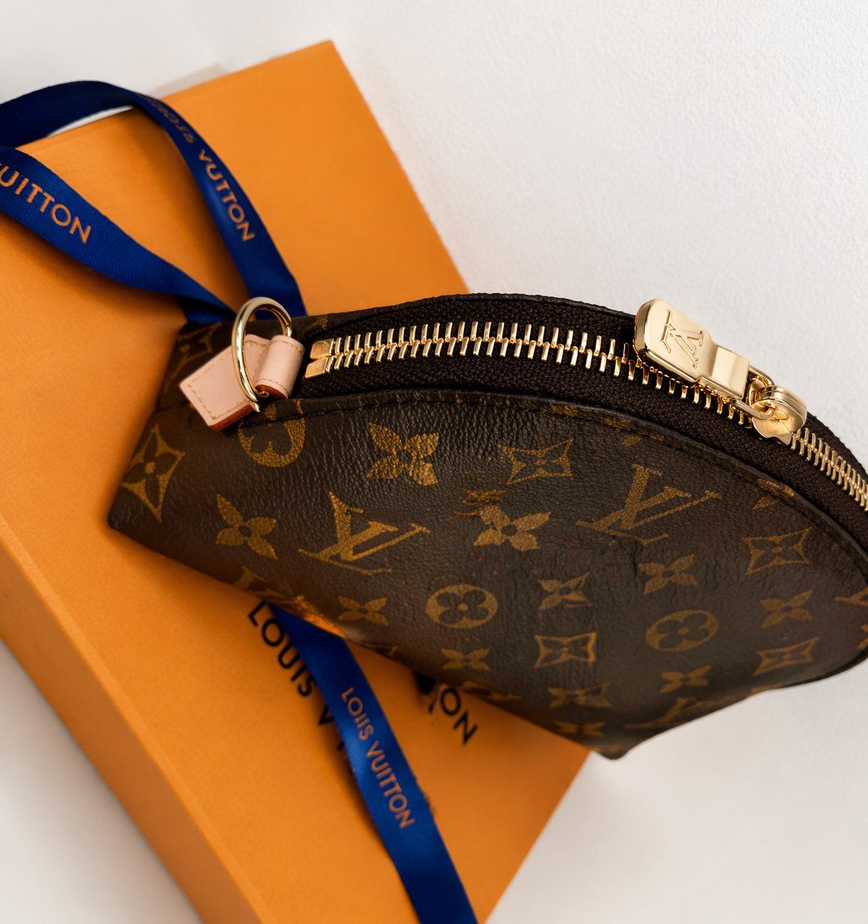 Louis Vuitton Borse: Louis VuittonMonogram Canvas, – Usato da Lausen venduto da Devin- 2