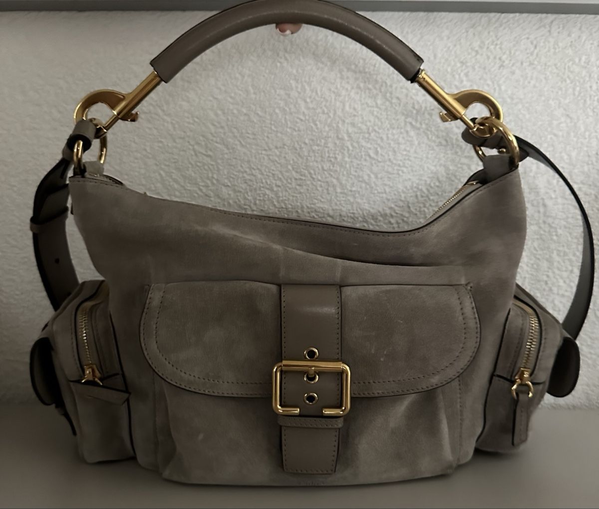 Chloé Borse da donna: Chloe Schultertasche aus Wildleder – Nuovo (secondo la descrizione) da Dornach venduto da aze_h6rq