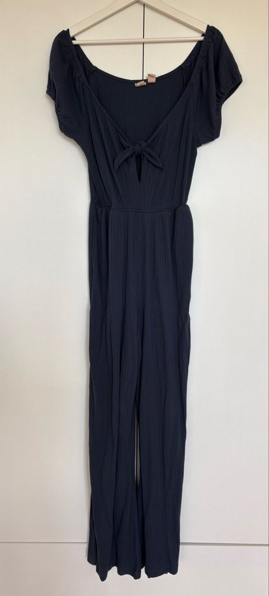 Roxy Jumpsuits: Roxy Jumpsuit Navy Blue Size M Ribbed Excellent Condition – Neu (gemäss Beschreibung) aus Zürich von car_czg6