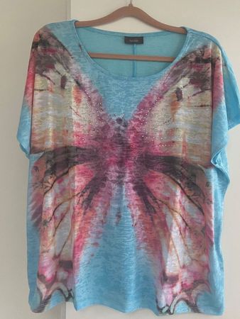 Sommerliches Shirt C&A mit Schmetterling-Motiv Strass XL neu