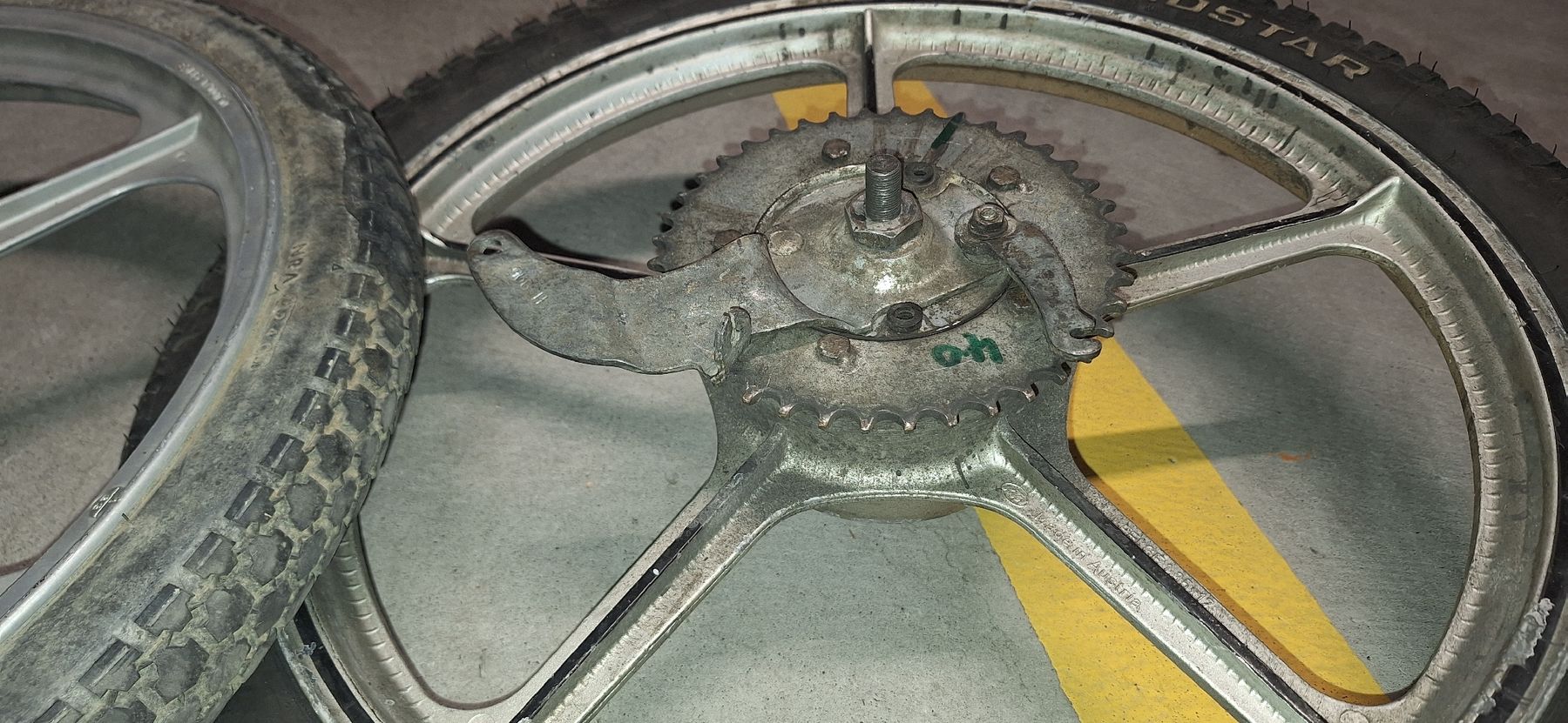 Pneus & Roues: Räder Sachs 503 – D'occasion à Unterengstringen par Cimetta 2