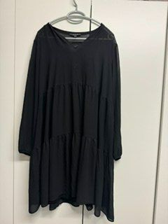 Comma Robes: COMMA Kleid schwarz M – Neuf (Voir description) à Gommiswald par Anika6