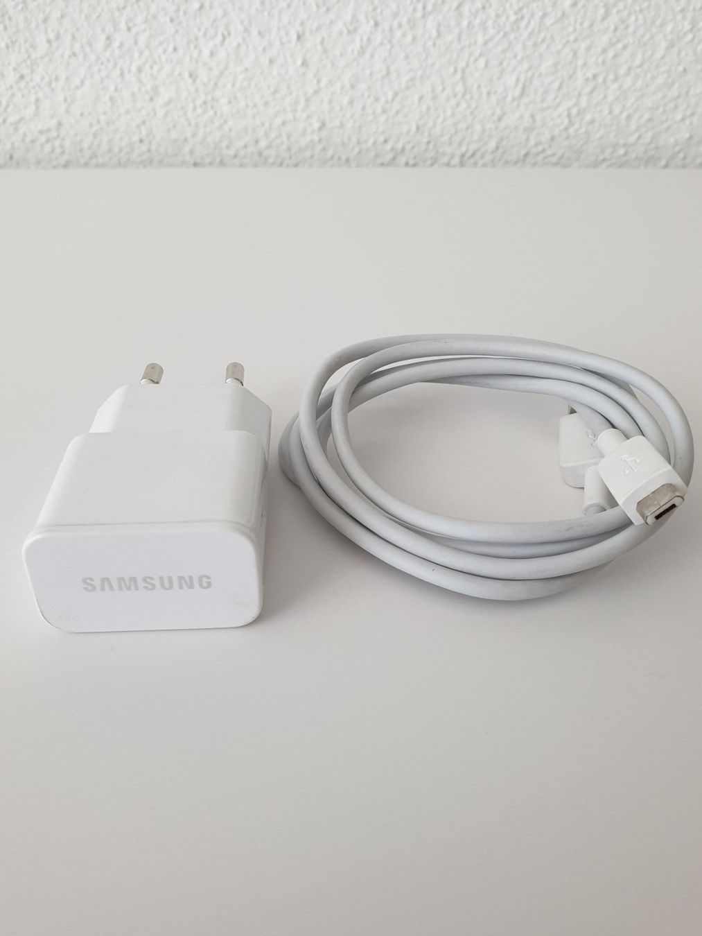 Samsung Ladegeräte: Samsung USB Ladengerät (Original) – Gebraucht aus Zürich von Leica.C89