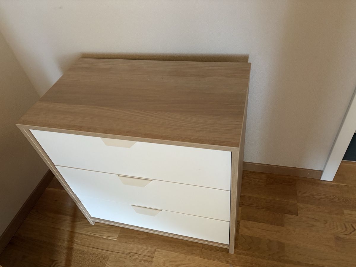 Cassettiere: Commode IKEA 70*40*70  était impeccable – Usato da Vouvry venduto da all_xq8g