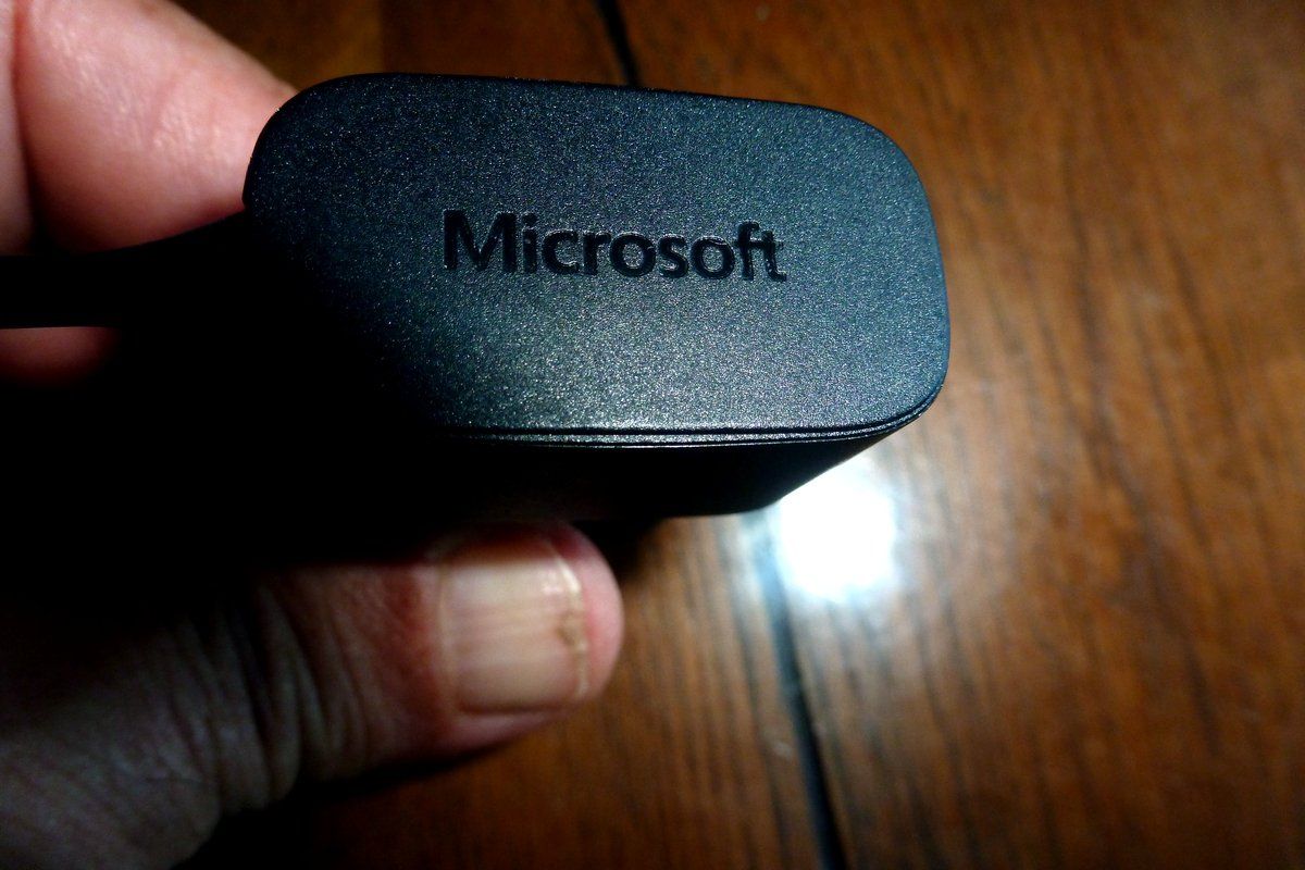 Chargements: Microsoft Ladegerät – D'occasion à Emmen par newdeal1970