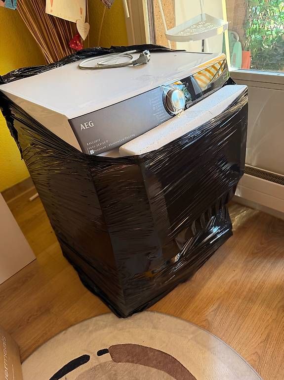 AEG Wäschetrockner: Sèche linge AEG avec pompe à chaleur – Neu (gemäss Beschreibung) aus Chêne-Bourg von Bullit28