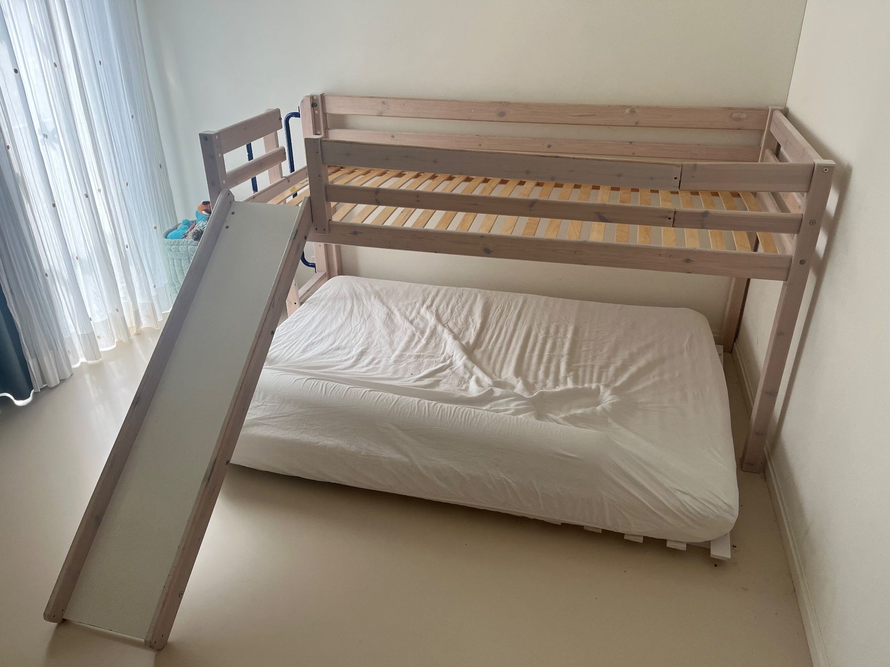 Letti: Hochbett mit Rutsche – Usato da Basel venduto da Juliiaa 6